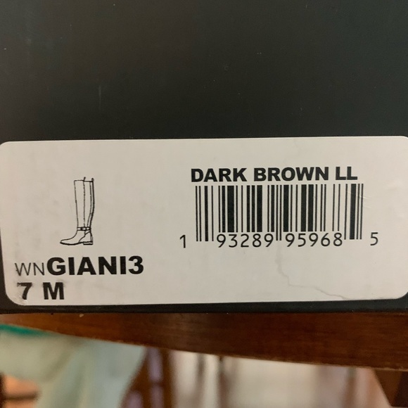 Women’s 7M boots - Picture 6 of 11